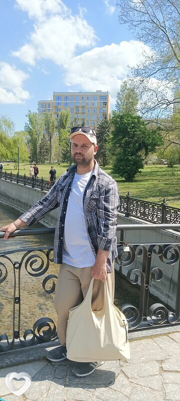 Виктор, 37, Симферополе — анкета №3258202
