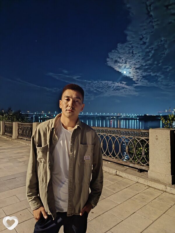 Адик, 29, Новосибирске — анкета №3258756