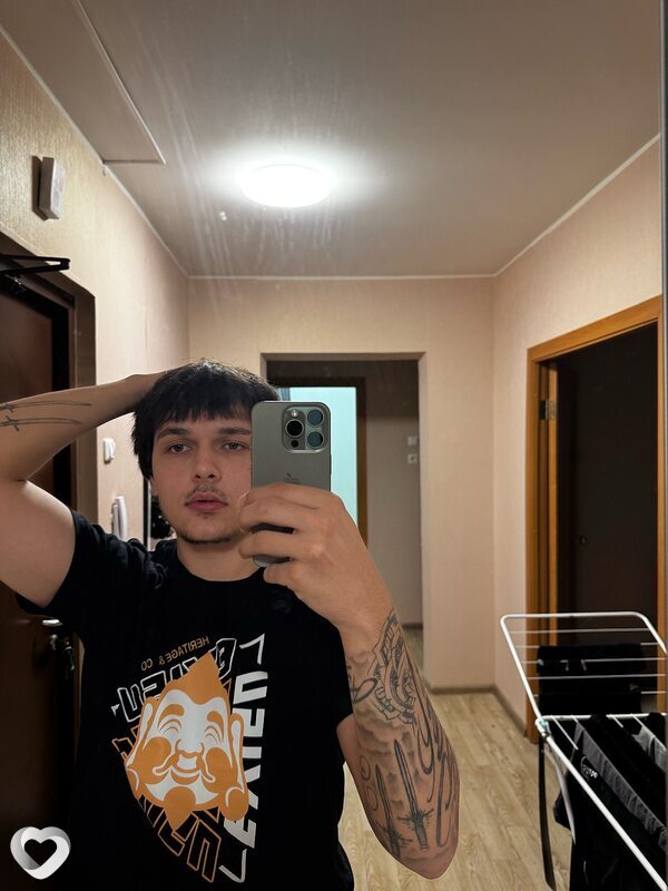 Дмитрий, 20, Красноярске — анкета №3258976