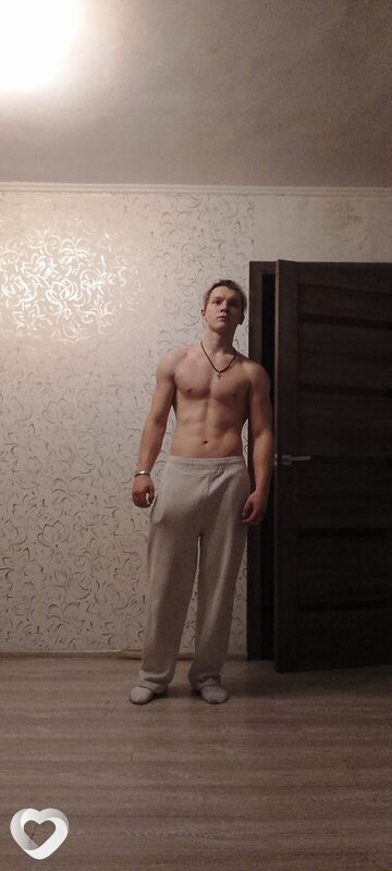 Александр, 20, Красноярске — анкета №3259261