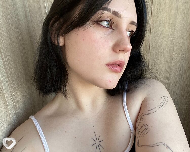 Катя, 20, Тюмени — анкета №3259276