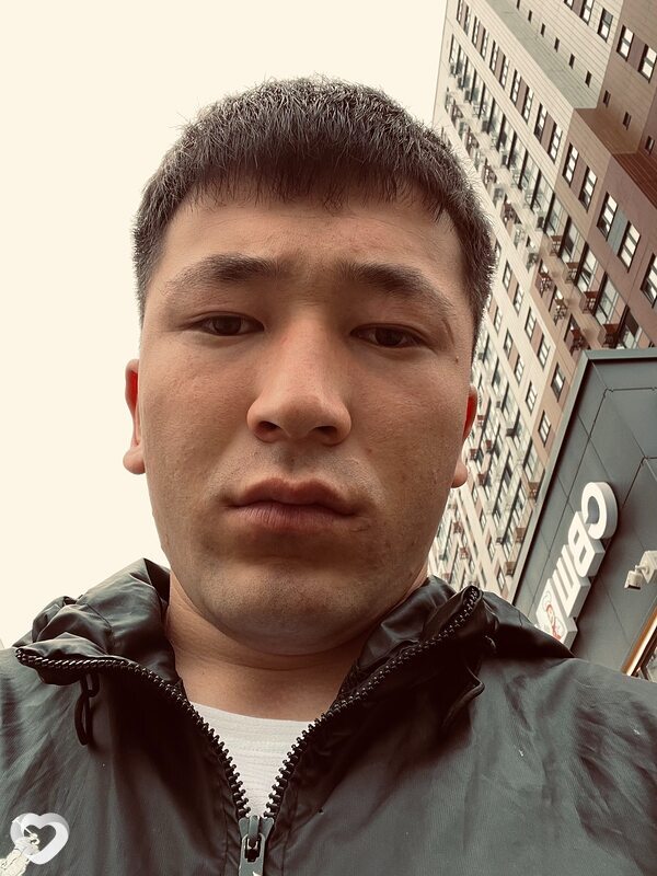 Данияр, 21, Москве — анкета №3259474