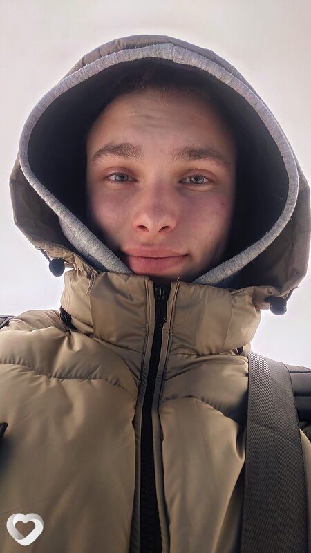 Денис, 20, Иванове — анкета №3259422