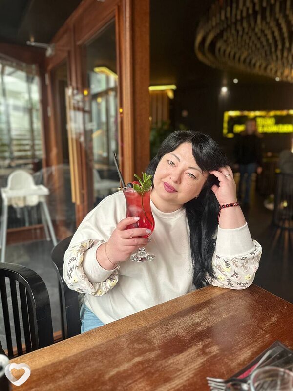 Valentyna, Засниц