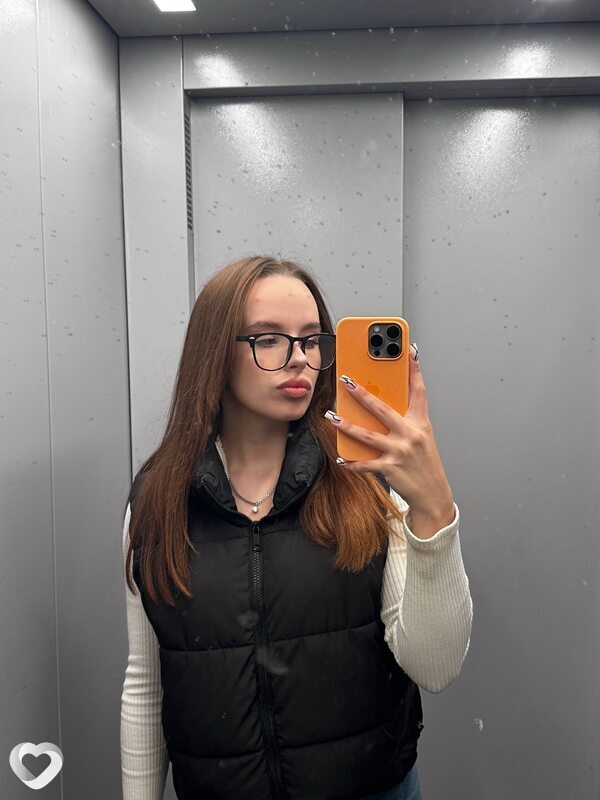 Стася, 19, Санкт-Петербурге — анкета №3260508