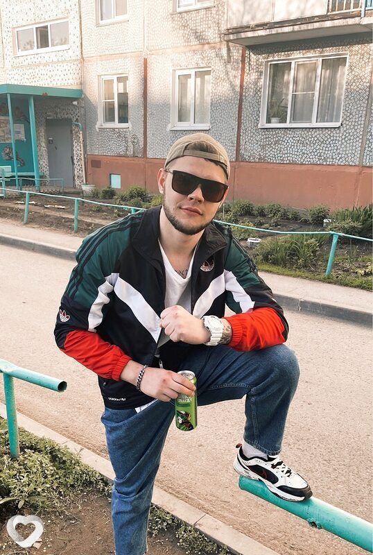 Артем, 26, Омске — анкета №3260559