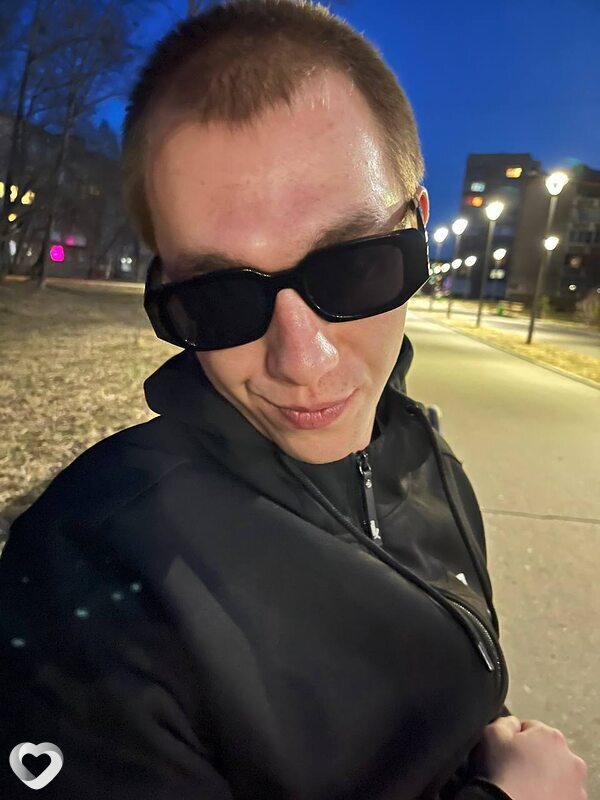 Михаил, 22, Ангарске — анкета №3260843