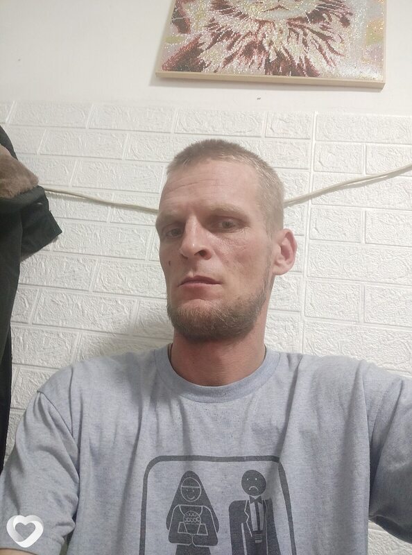 Андрей, 40, Находке — анкета №3261403
