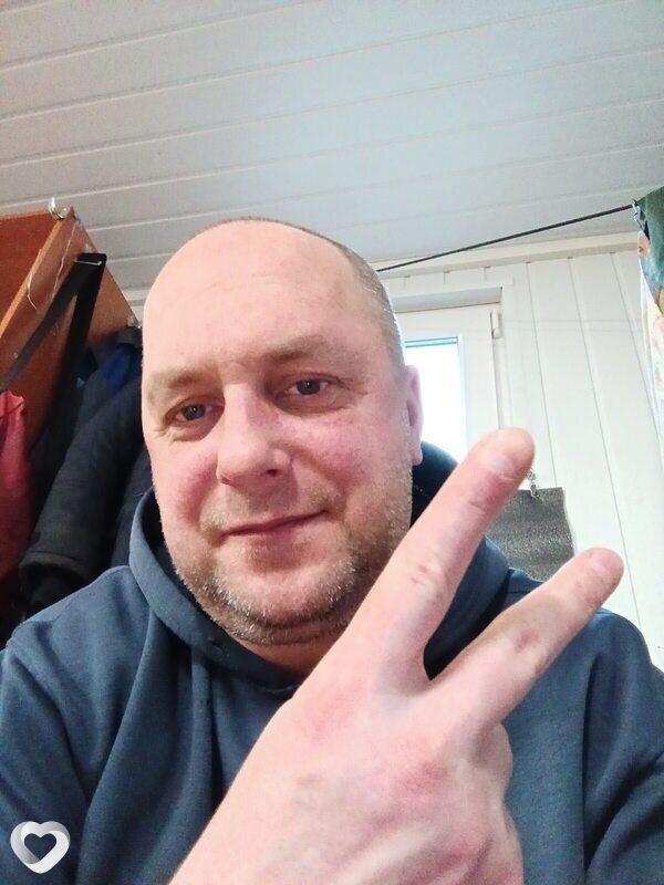 Олег, 44, Кингисеппе — анкета №3262180