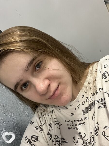 Карина, 21, Кемерове — анкета №3262355