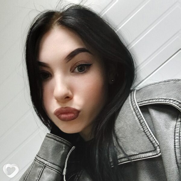 Настя, 22, Калуге — анкета №3263230