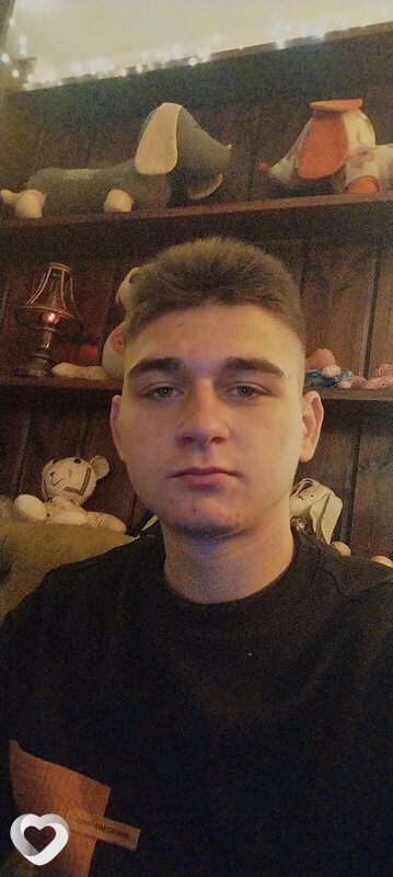 Алексей, 18, Минске — анкета №3263040