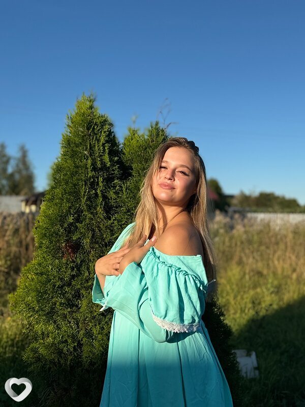 Виктория, 26, Череповце — анкета №3264175