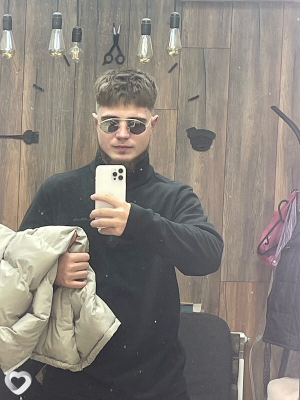 Никита, 20, Минске — анкета №3264109