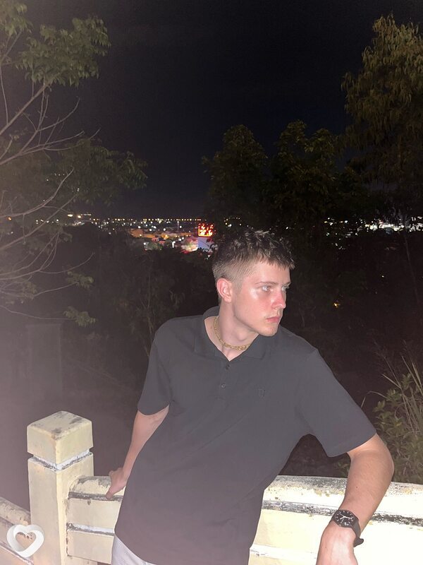 Глеб, 19, Балашове — анкета №3264118
