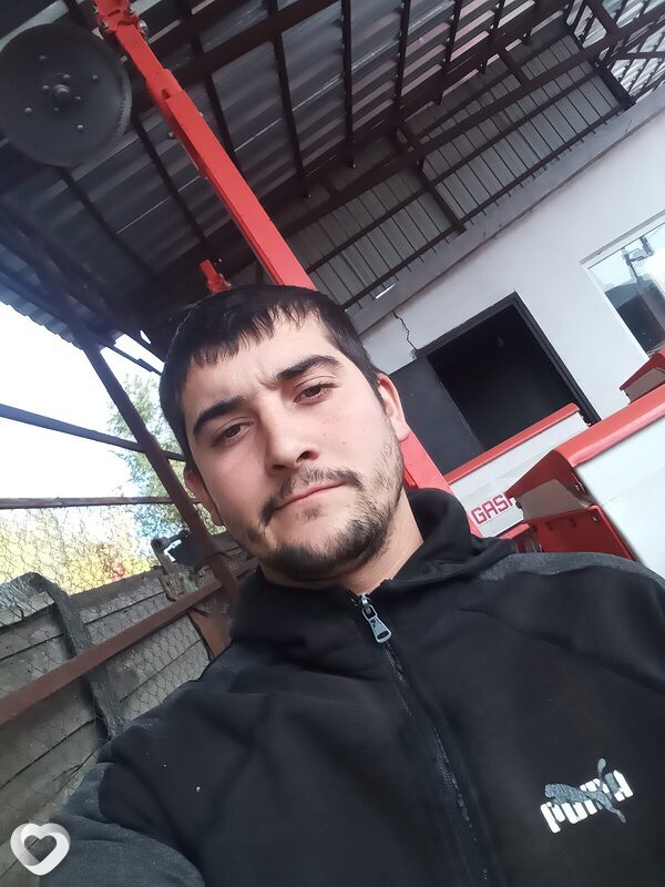 Кирило, 24, Киеве — анкета №3264250