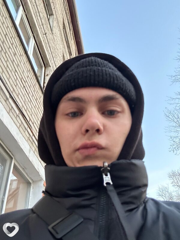 Илья, 20, Комсомольске-на-Амуре — анкета №3264773