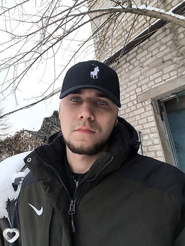 Саша, 25, Красном Луче — анкета №3266181