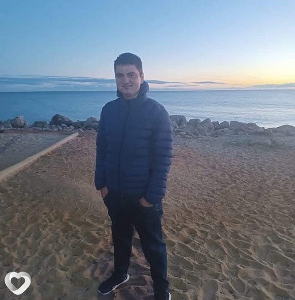 Adrian, 35, Чимишлия — анкета №3266341