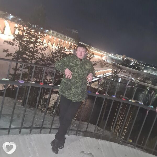Михаил, 28, Свободном — анкета №3266807