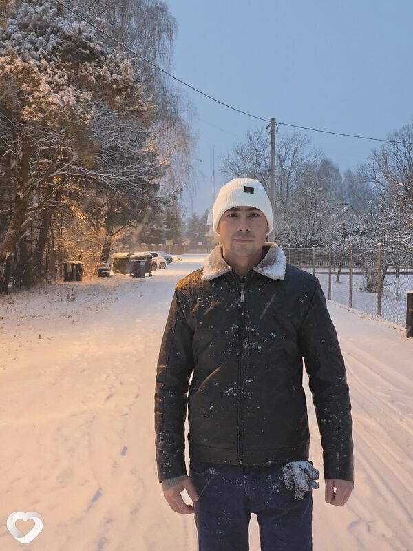 Rovshen, Вышков