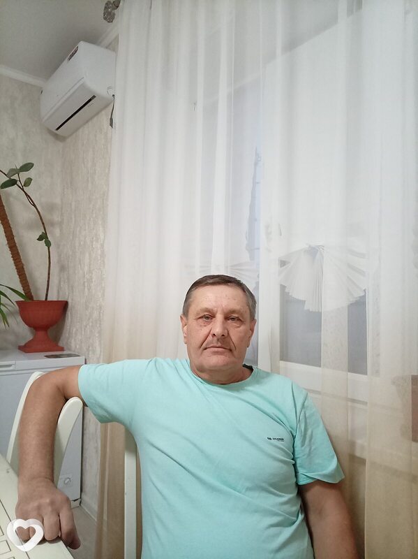 Юрий Токарев, Элиста