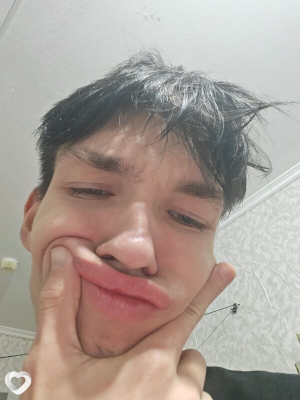 Ярик, 21, Ростове-на-Дону — анкета №3268456