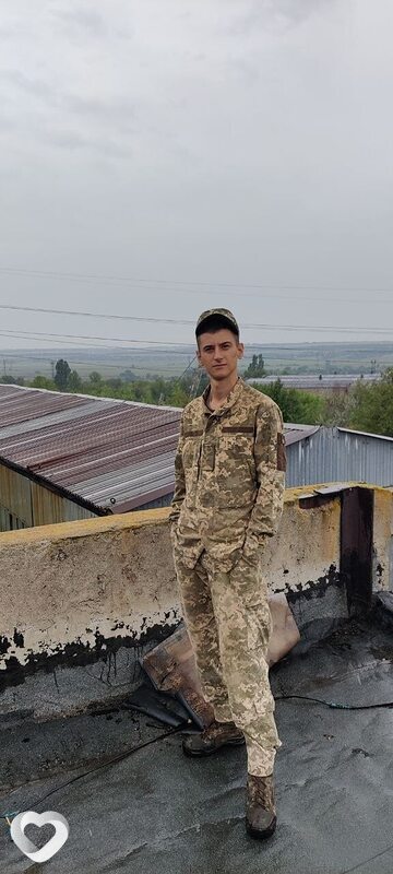 Кирил, 28, Кривое Роге — анкета №3268806