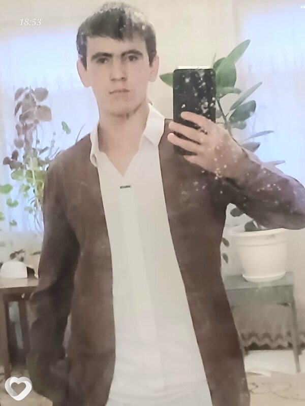 Фарзин Қурбонов, 19, Димитровграде — анкета №3269430