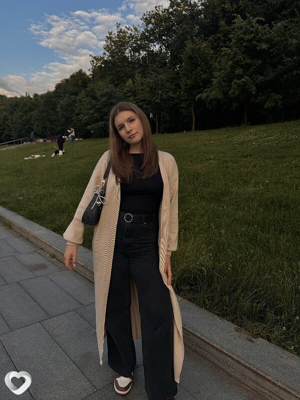 Милана, 19, Серпухове — анкета №3269456