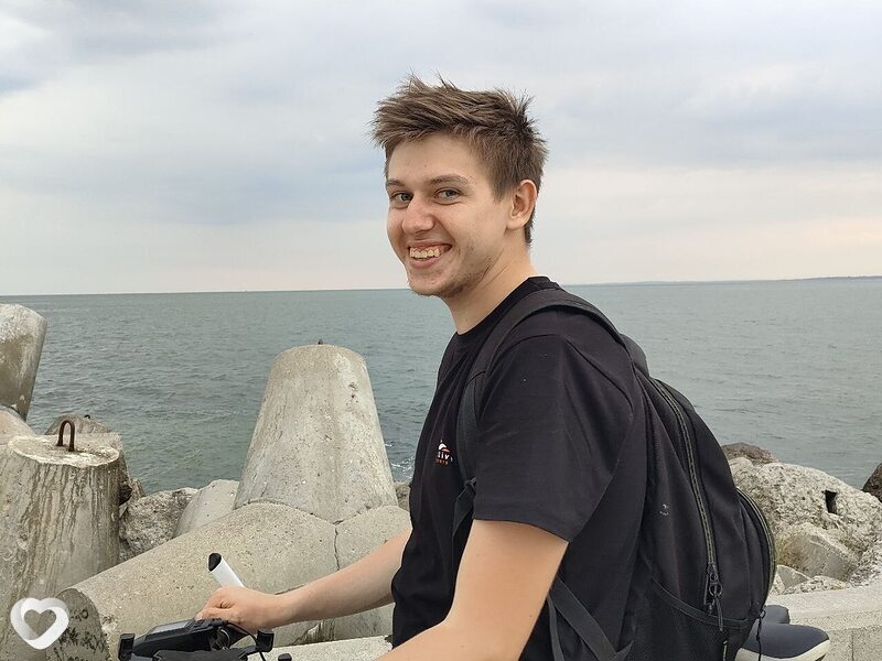 Дима, 24, Санкт-Петербурге — анкета №3269573