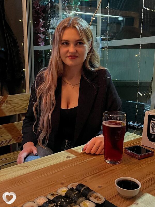 Даша, 19, Бобруйске — анкета №3269643