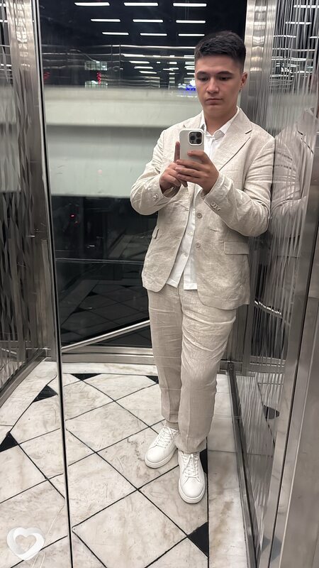 Амир, 21, Алматы — анкета №3270589