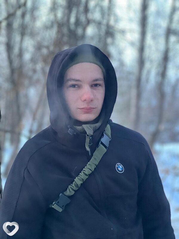 Олексій, 22, Харькове — анкета №3270860