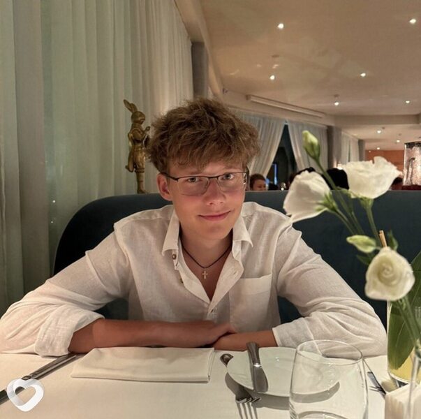 Ефим, 19, Екатеринбурге — анкета №3271038