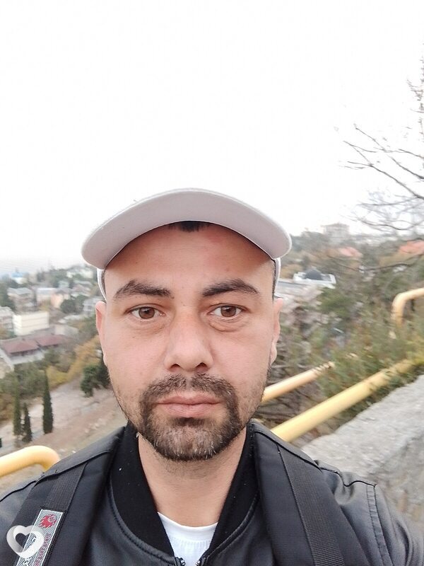 Мамбет, 37, Ялте — анкета №3270875