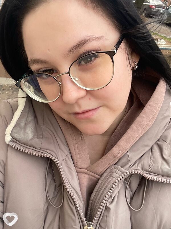 Ксения, 22, Кирове — анкета №3271562