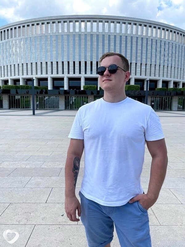 Паша, 25, Москве — анкета №3271444