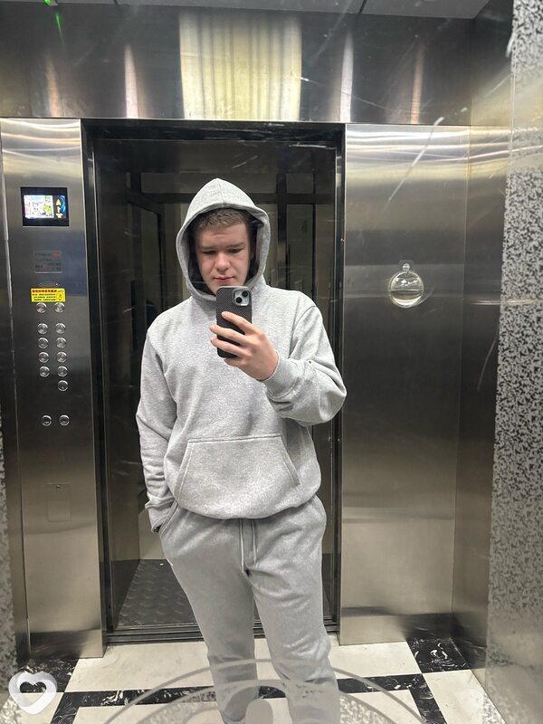 Лев, 25, Владивостоке — анкета №3272696