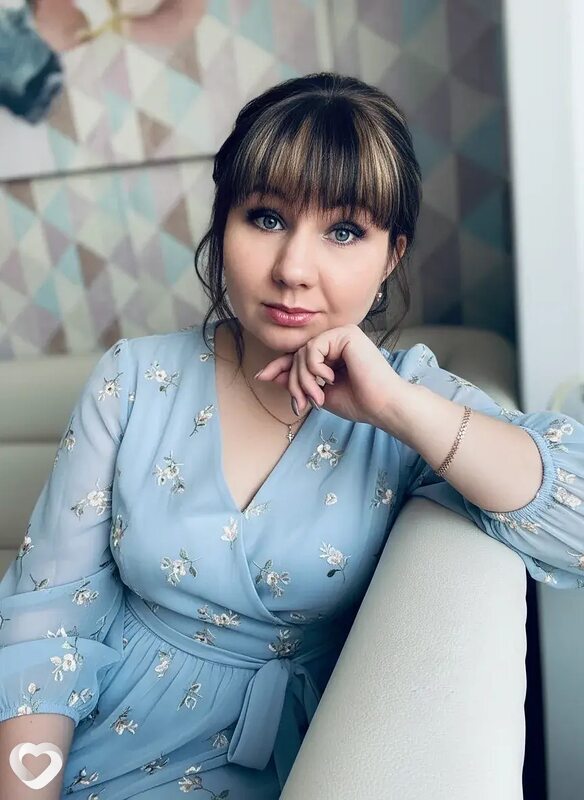 Надюша, 28, Великом Новгороде — анкета №3274585