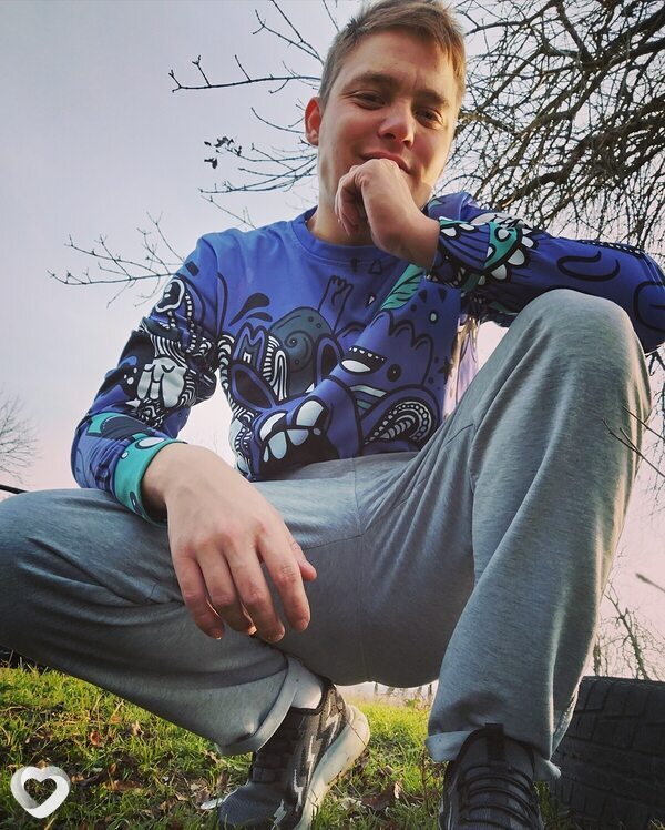 Максим, 24, Шахтах — анкета №3274035