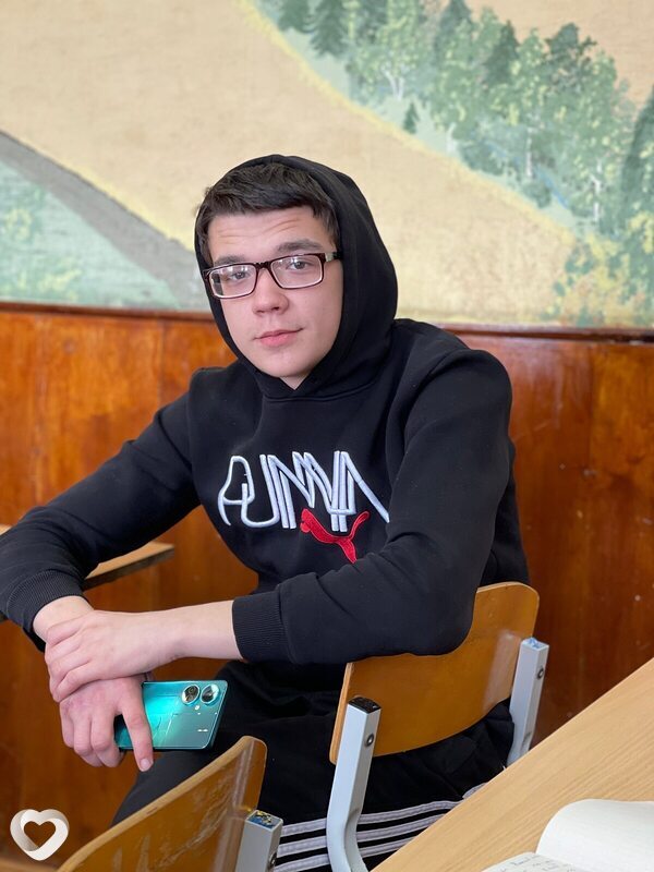 Саша, 22, Долгопрудном — анкета №3275375