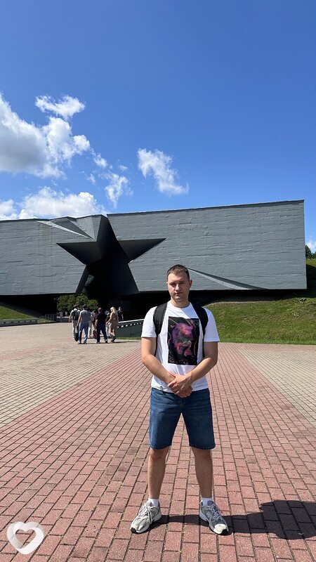 Артём, 24, Минске — анкета №3274704