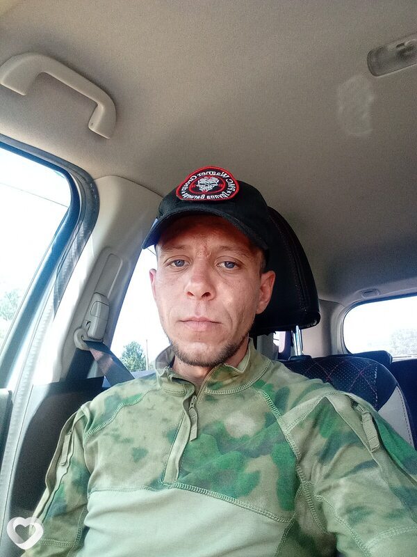 Артем, 28, Краснодаре — анкета №3275312
