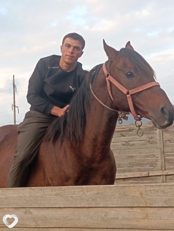 Эльдар, 20, Кизляре — анкета №3275344