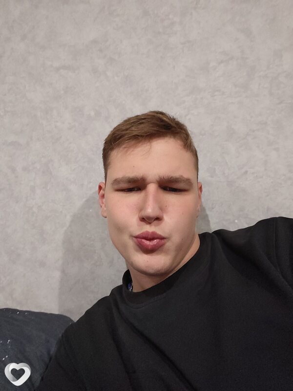 Вадим, 18, Вологде — анкета №3276499
