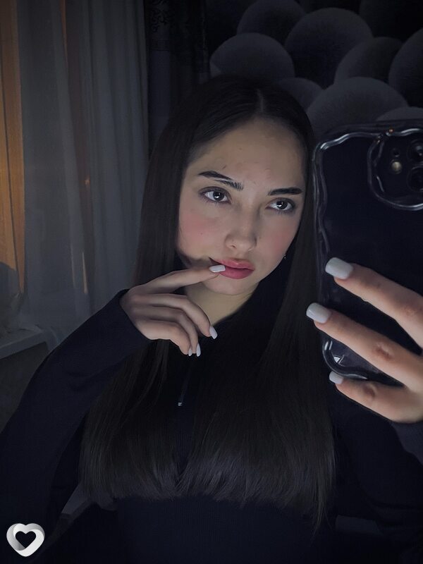 Елизавета, 21, Шелехове — анкета №3276056