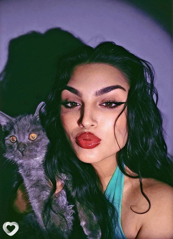 Александра, 21, Челябинске — анкета №3277047