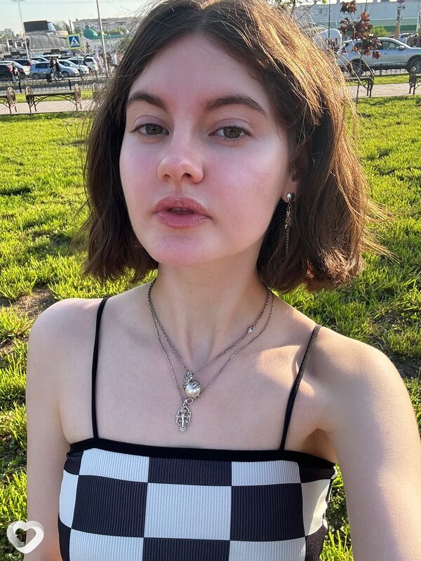 Арина, 19, Омске — анкета №3277100