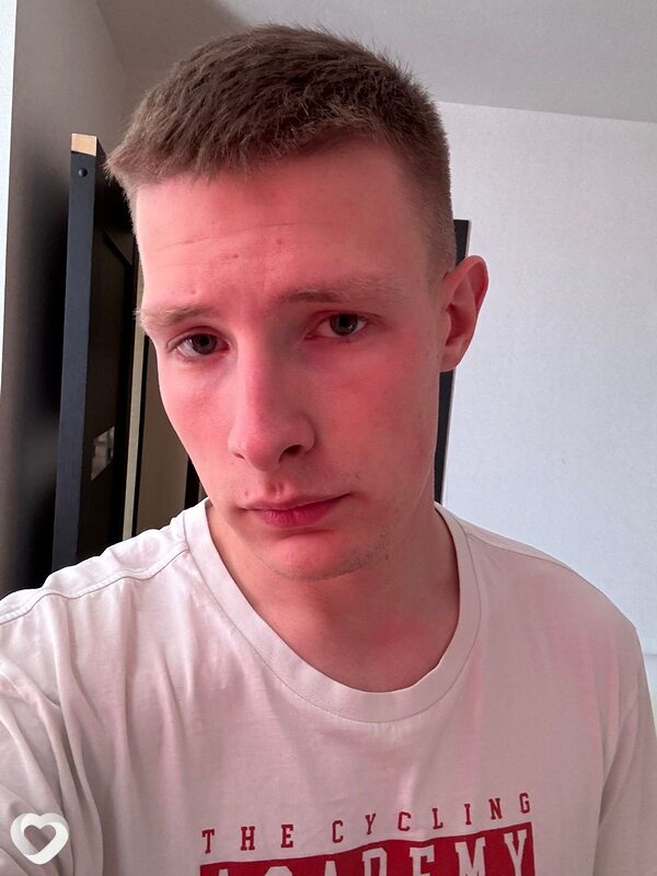 Данила, 22, Москве — анкета №3277160